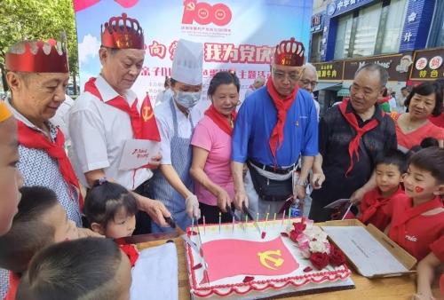 6600盏中式宫灯扮靓郑州农科路